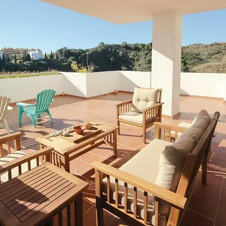 Three-bedroom In Daire *