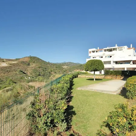 Daire Three-bedroom In *